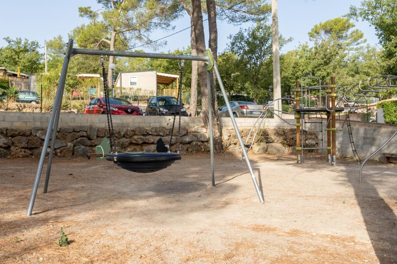 Camping Lou Cantaire Hotel Fayence Kültér fotó
