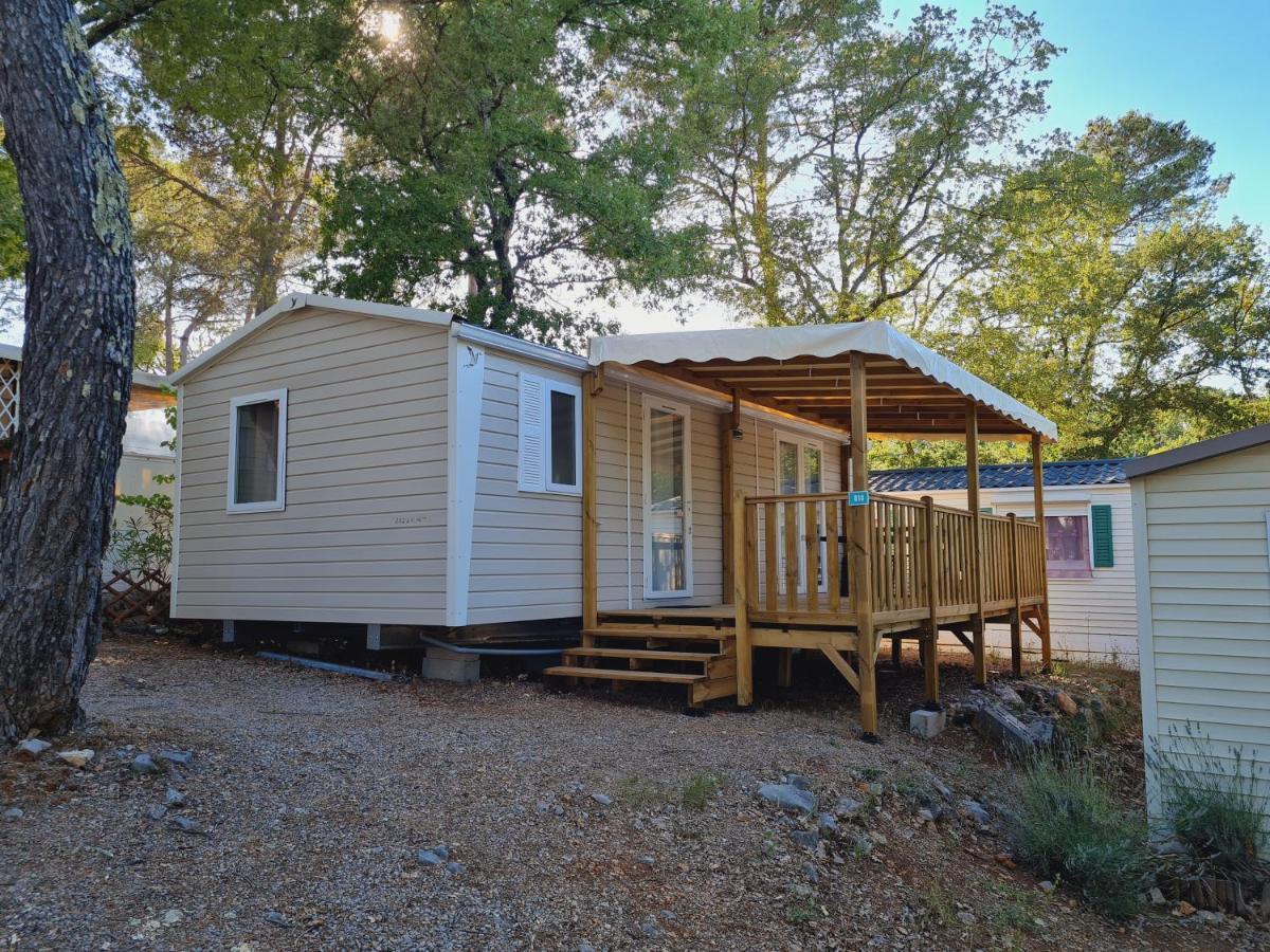 Camping Lou Cantaire Hotel Fayence Kültér fotó