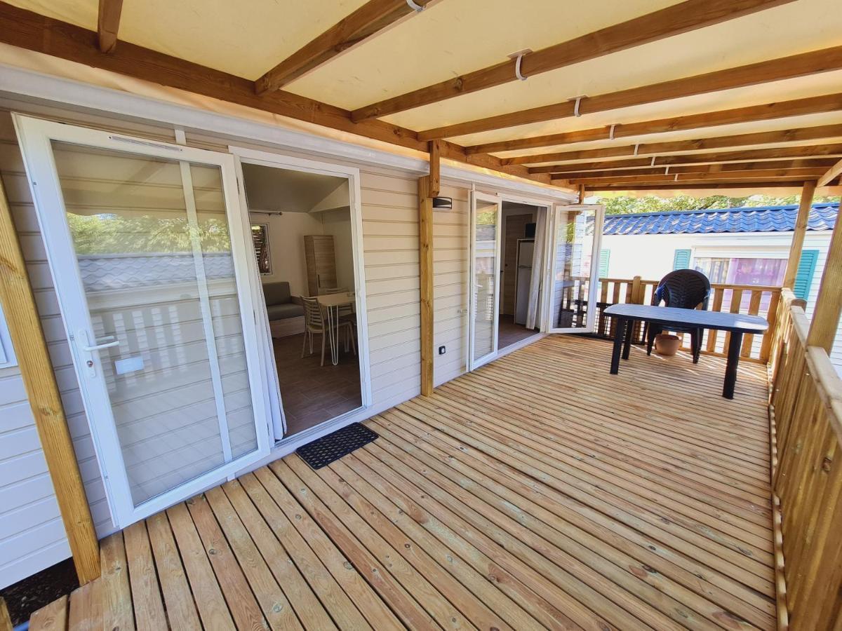 Camping Lou Cantaire Hotel Fayence Kültér fotó