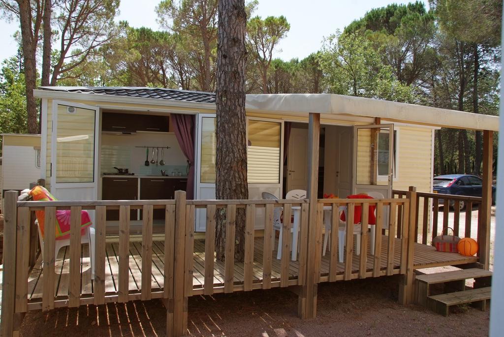 Camping Lou Cantaire Hotel Fayence Kültér fotó