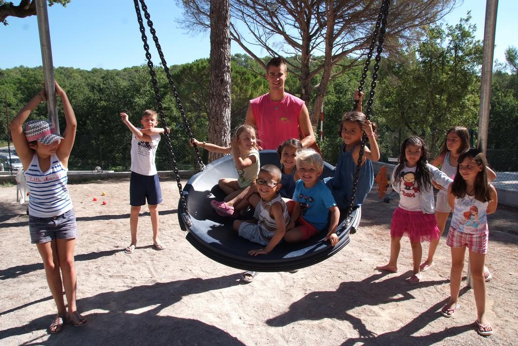 Camping Lou Cantaire Hotel Fayence Kültér fotó